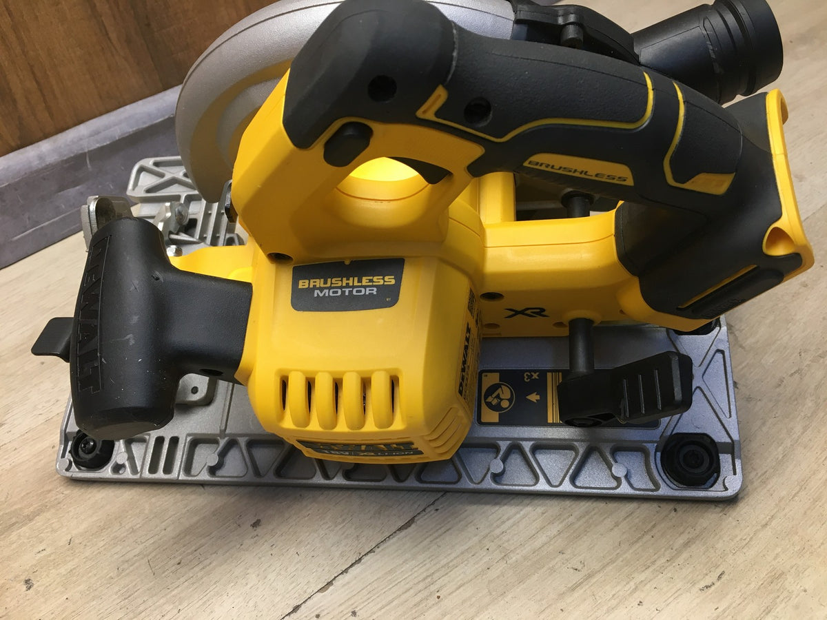 DeWalt DCS572N-XJ Akku-Handkreissäge Solo, 18V, I40933