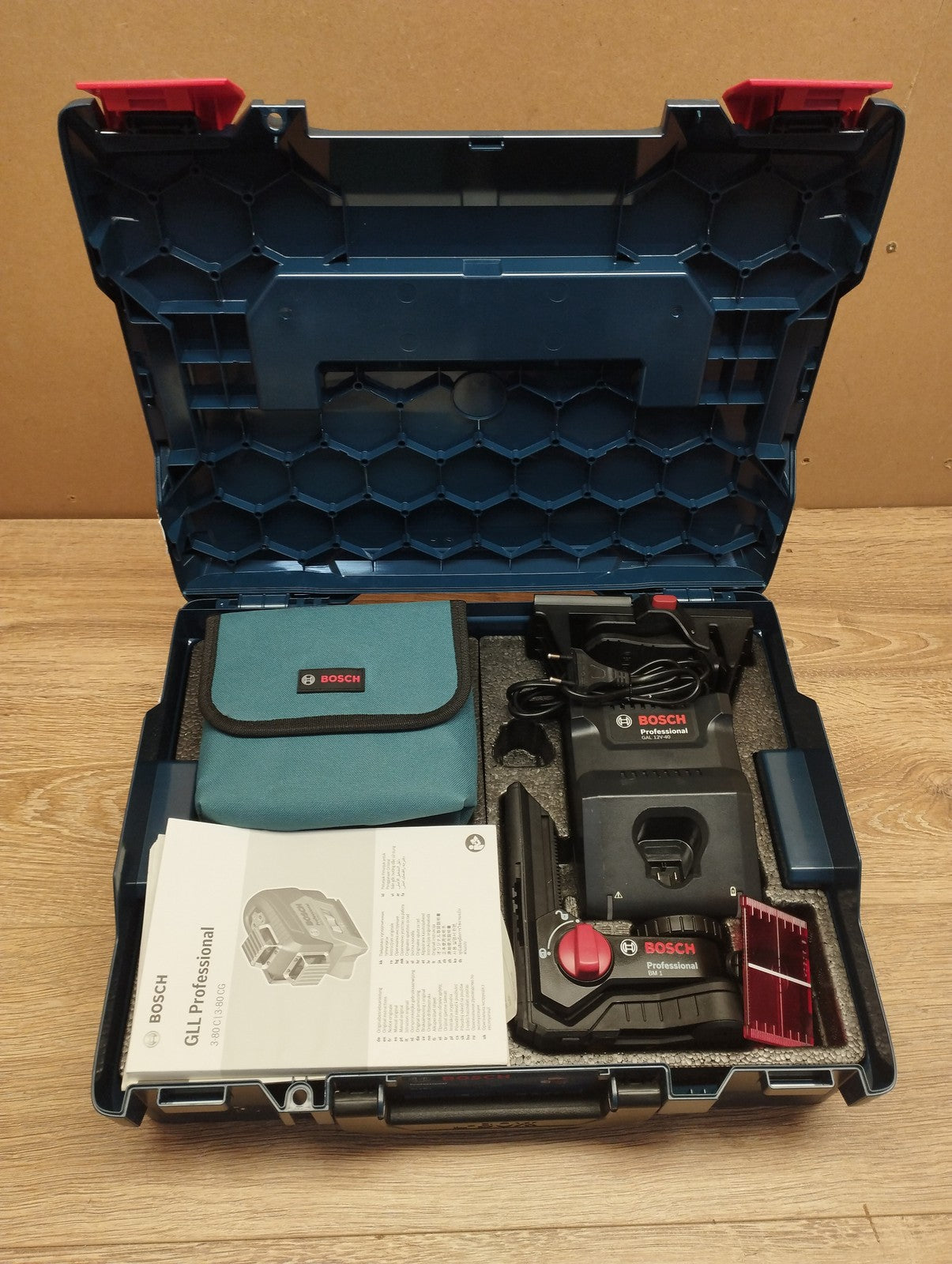 Bosch Professional GLL 3-80 C Linienlaser Beschreibung lesen !!!