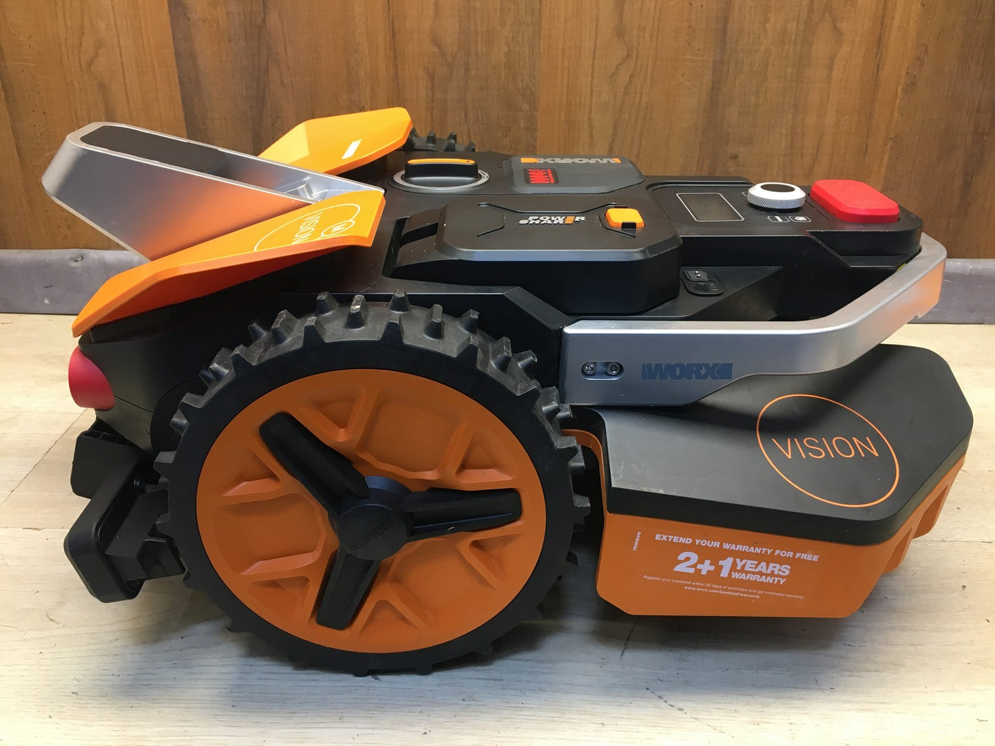 WORX Landroid Vision M600 Mähroboter ohne Begrenzungskabel WR206E.1 I38304