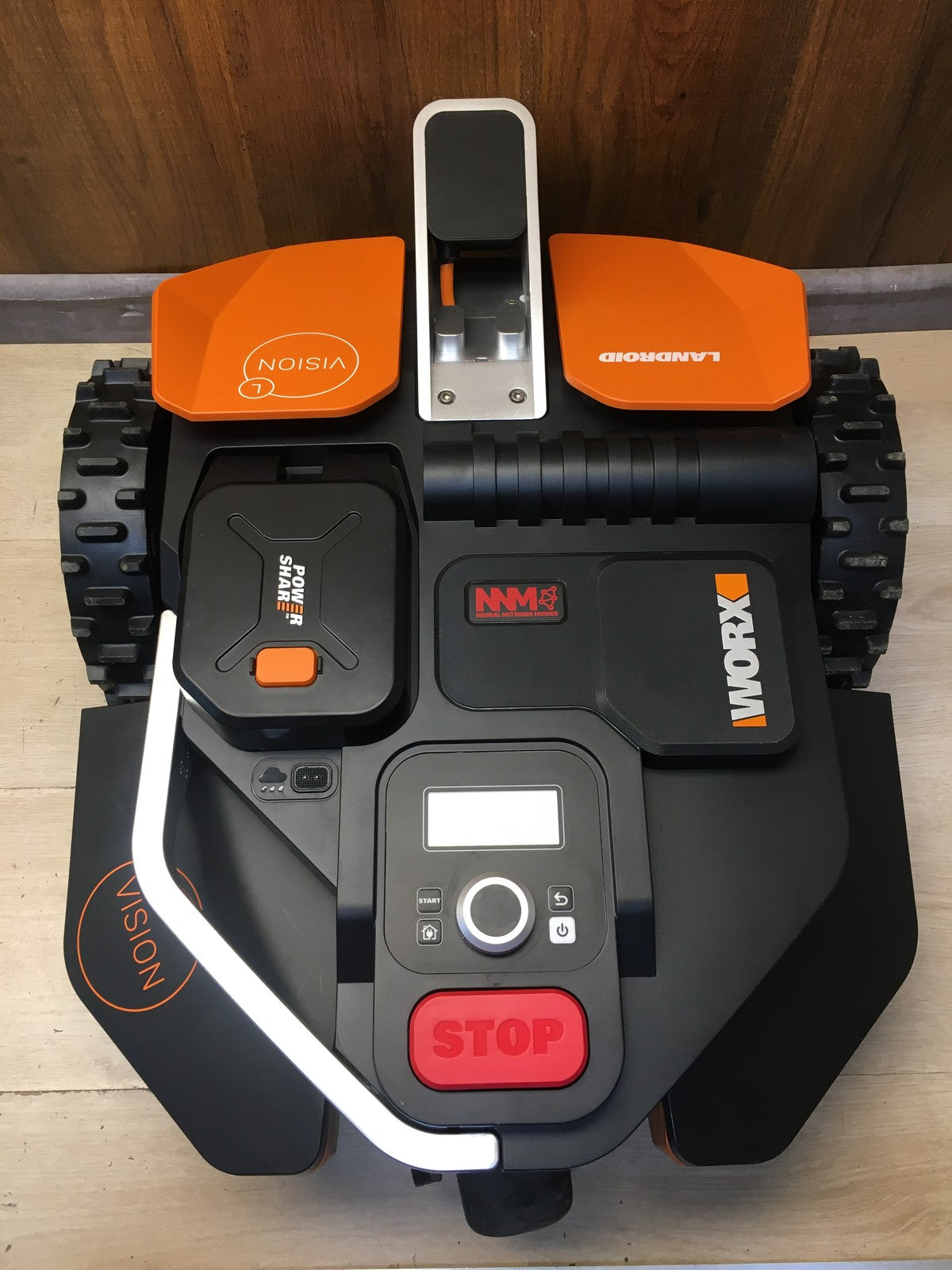WORX Landroid Vision L1600 Mähroboter WR216E.1, für Gärten bis 1600m², I38528