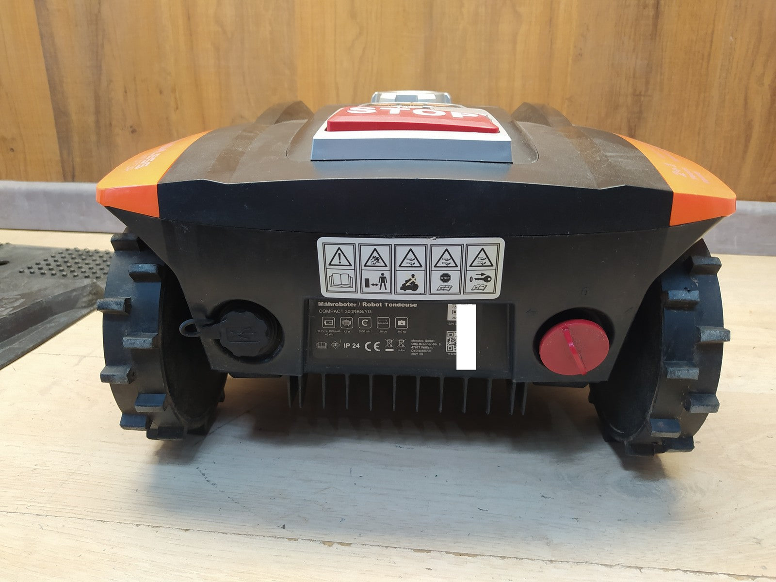 Yard Force FORCE Mähroboter COMPACT 300RBS bis zu 300 qm, I38986