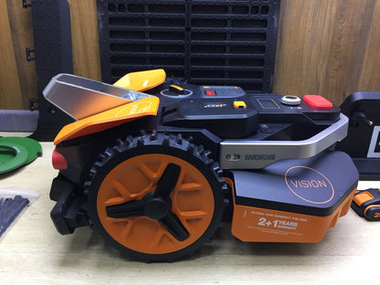 WORX Landroid Vision M550 Mähroboter ohne Begrenzungskabel WR205E, I33569