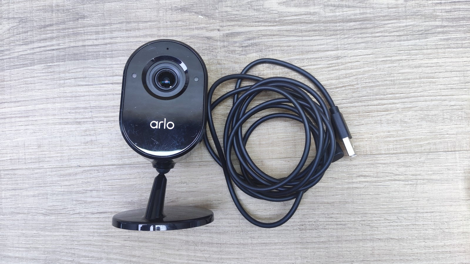 Arlo Essential Indoor WLAN Überwachungskamera VMC2040, innen,1080p, I36458
