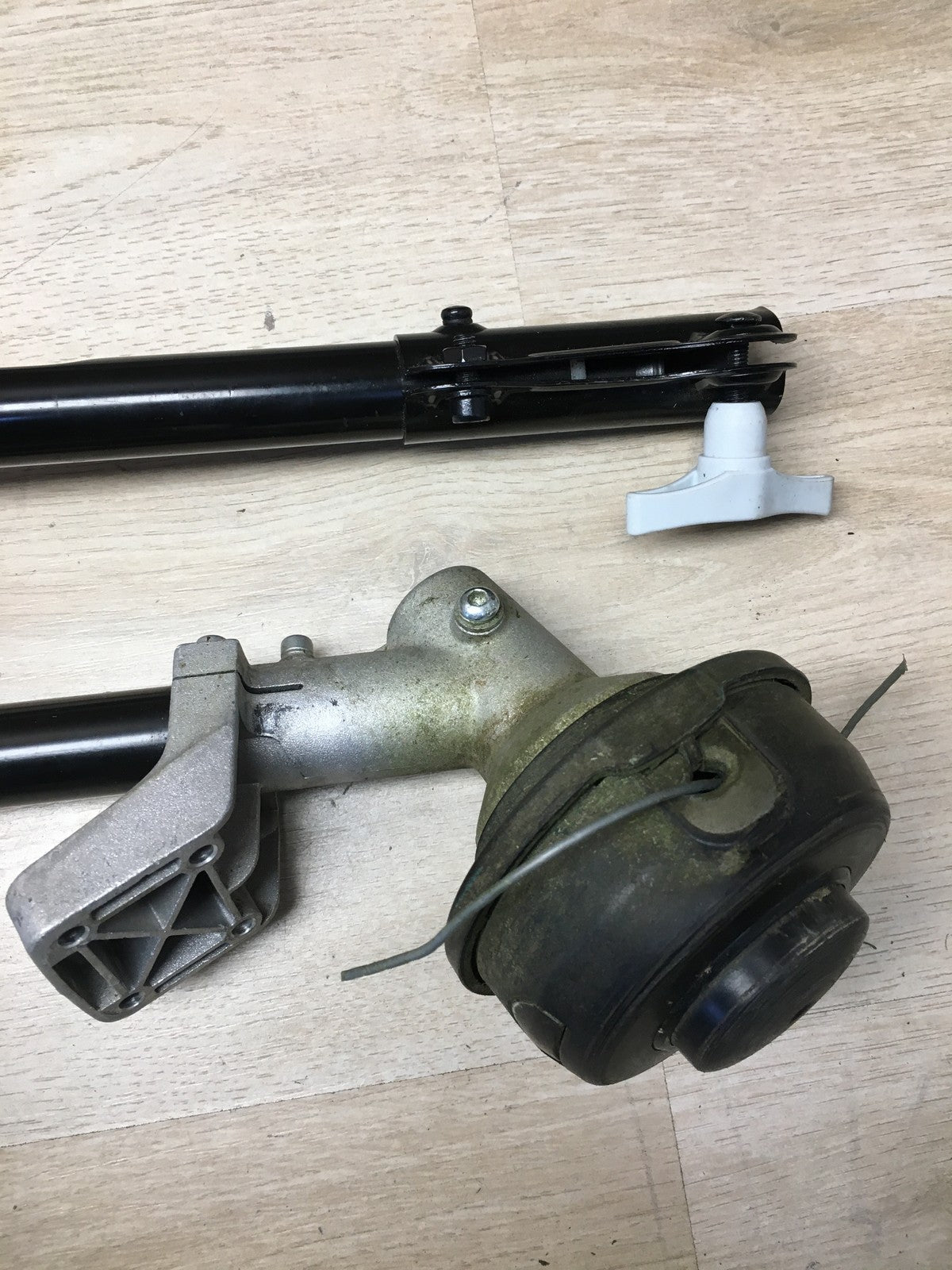 Greenworks Akku-Rasentrimmer und -Sense 2in1 GD40BC SOLO, I37220