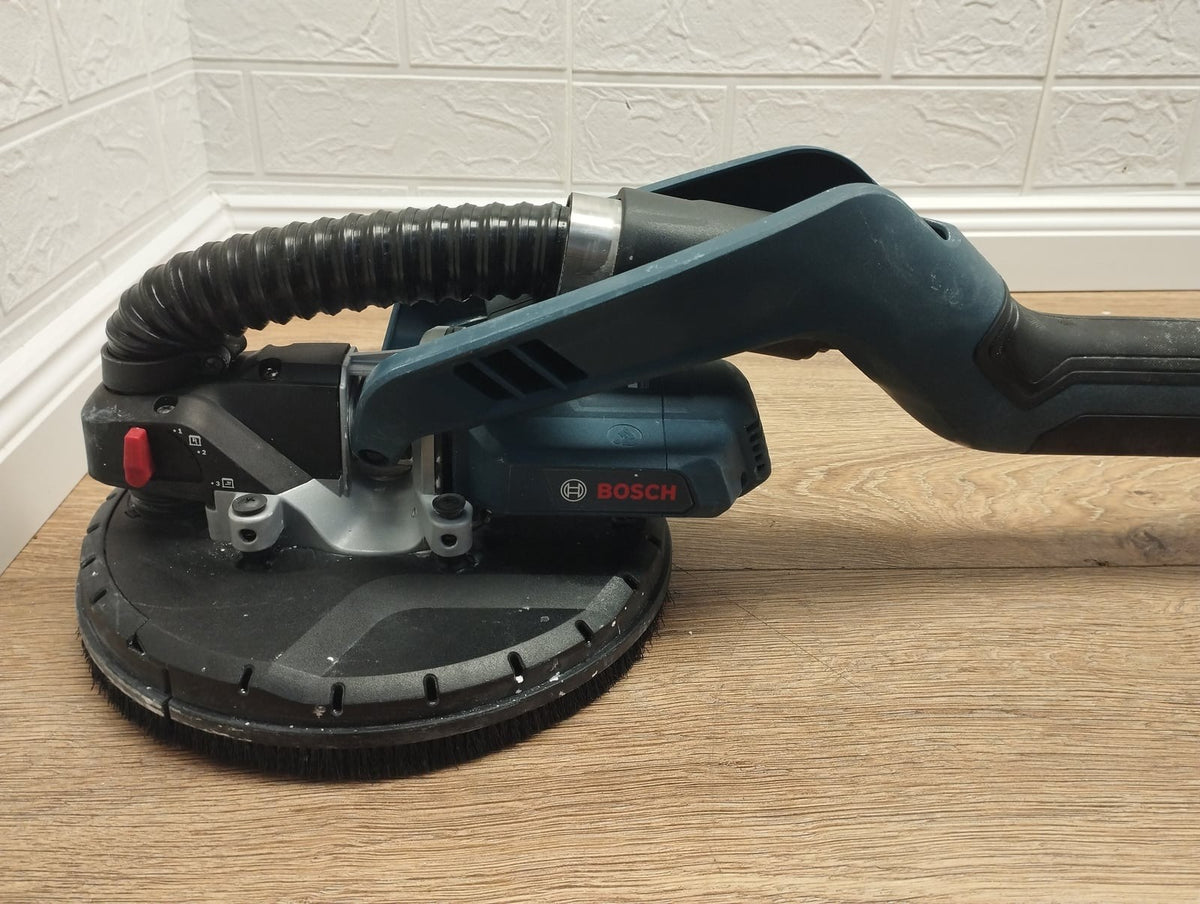 Bosch Professional Trockenbauschleifer GTR 55-225, 550 Watt