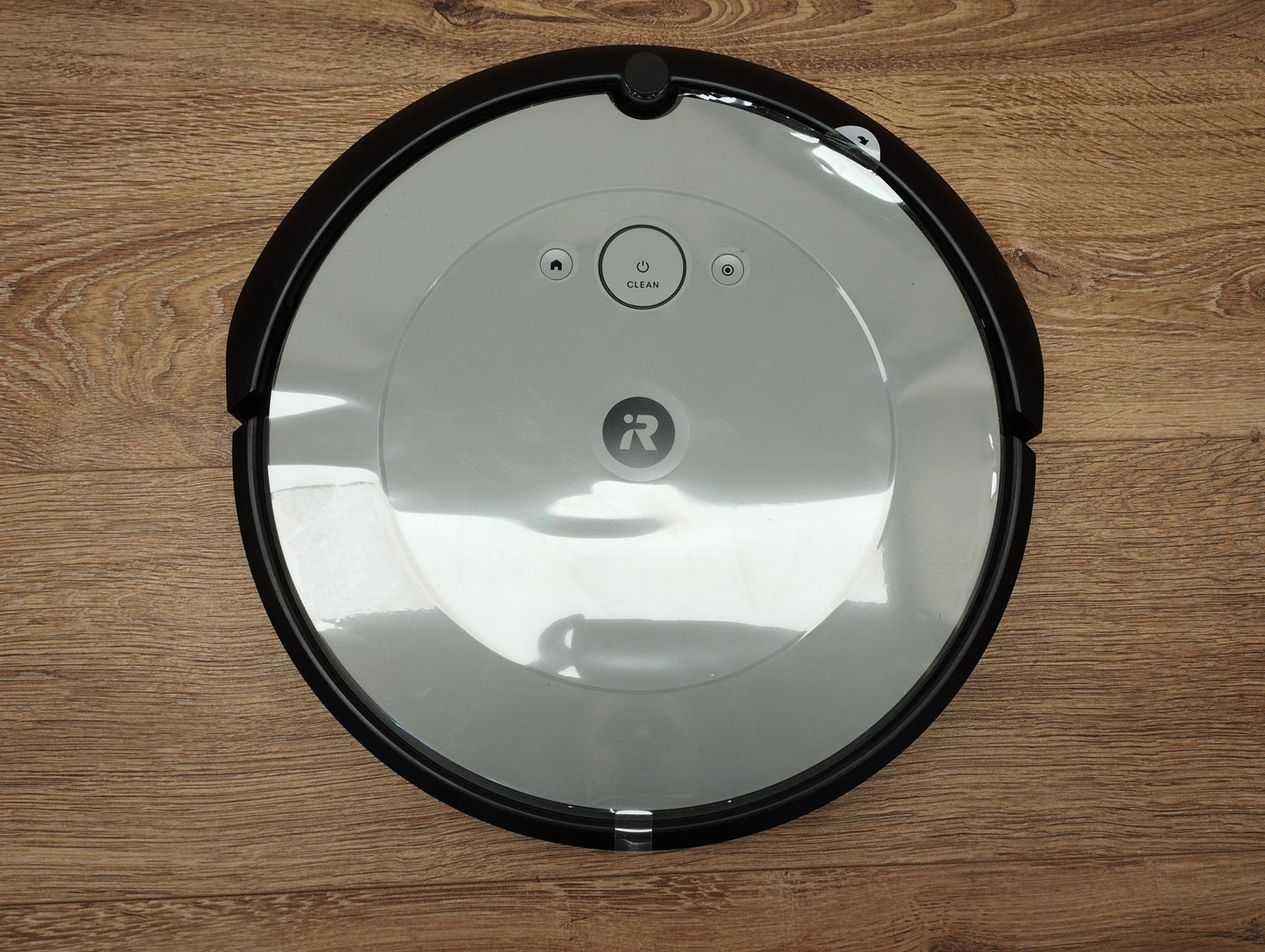 iRobot Roomba i1 Saugroboter RVD-Y1, I39748