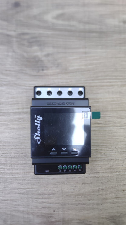 Shelly Pro 4PM Wlan, LAN & Bluetooth 4 Kanäle Smart Relais, I38542