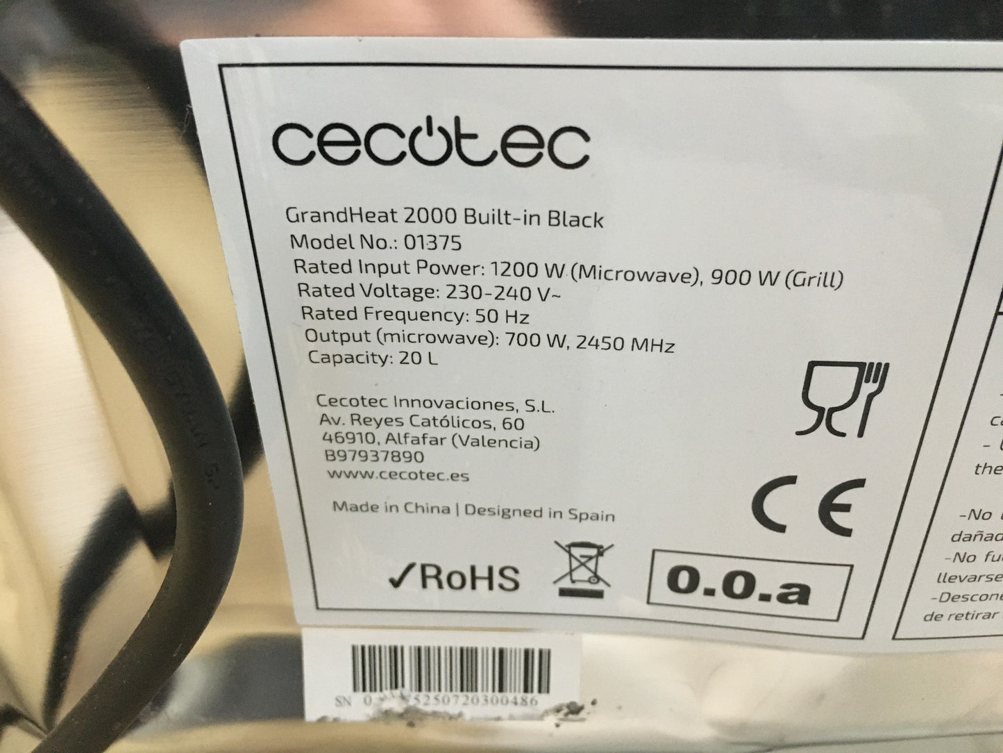 Cecotec 01375 Mikrowelle GrandHeat 2000 Built-in Black, 20L, I39581