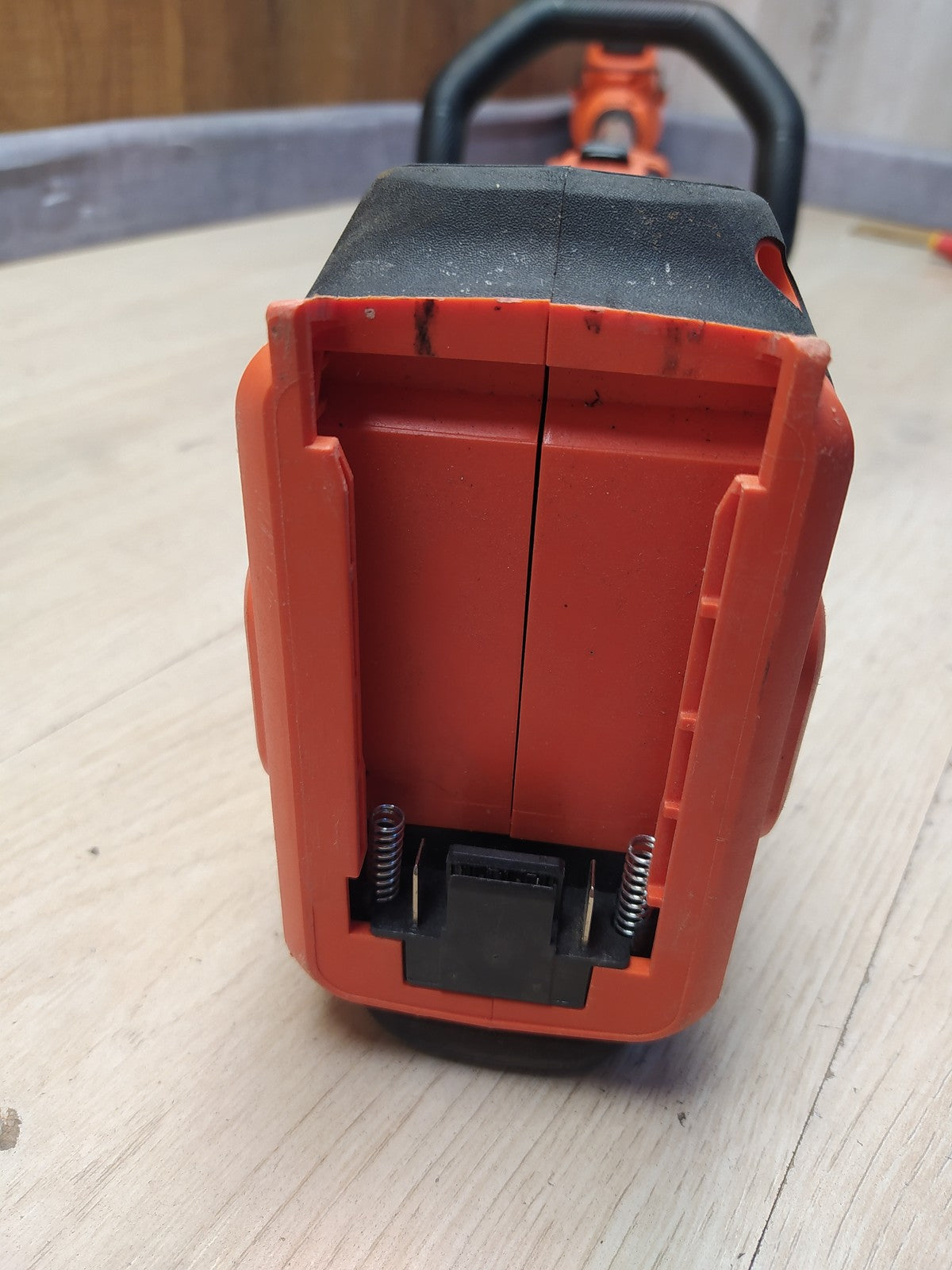 Black+Decker Akku-Rasentrimmer BCSTA536 solo, 36V, Schnittbreite 33 cm, I35945