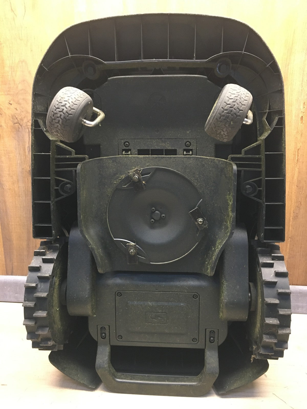 Dreame Mova 600 Mähroboter MLLM1110, für Rasenfläche bis 600 m², I37839
