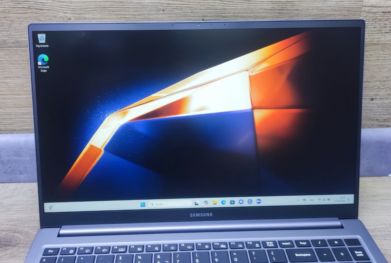 Samsung Galaxy Book4 Notebook 15.6" FHD Core i5-1335U 16GB 512GB USB-C HDMI WiFi