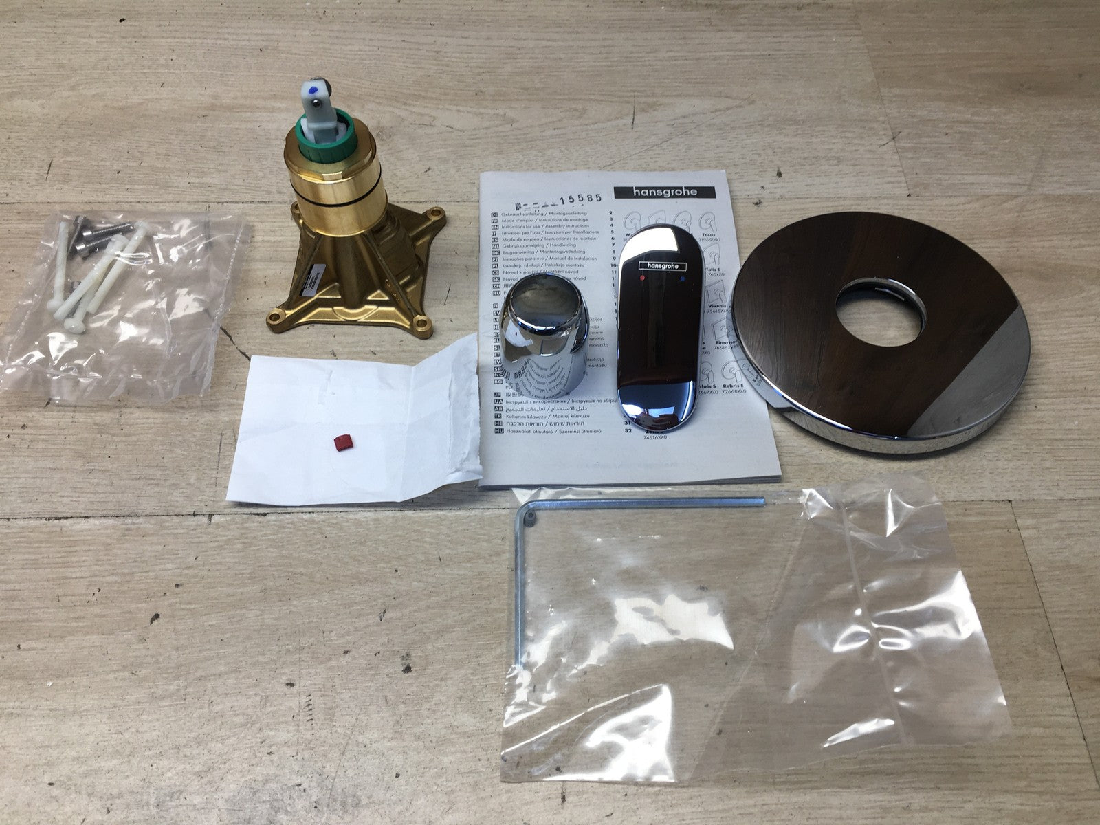 hansgrohe 31666000 Duscharmatur Talis E, Unterputz Einhebel-Wannenmischer I39960