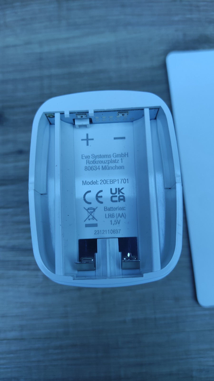 Eve Thermo Smartes Heizkörperthermostat mit LED-Display, I34473