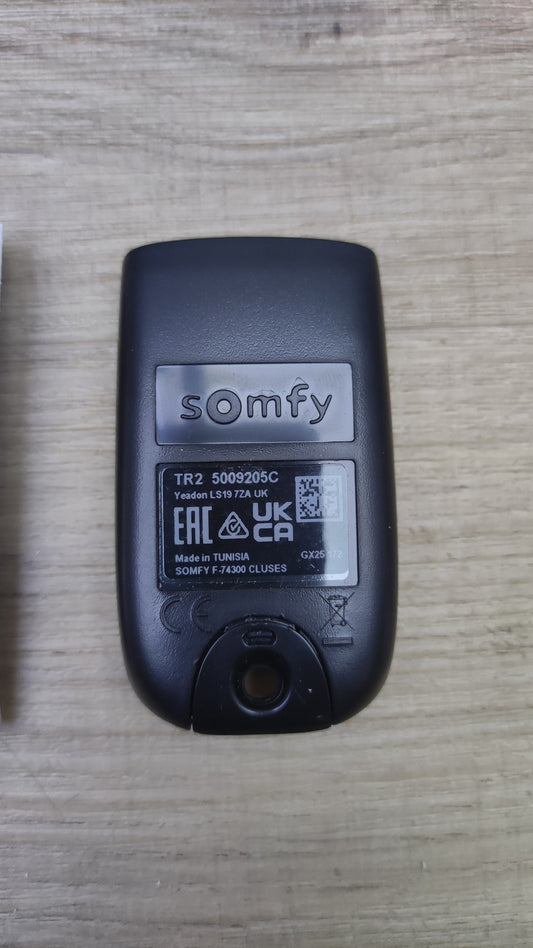 Somfy TR2 2-Kanal-RTS-Fernbedienung, für 2 RTS-Tor- und Garagentormotoren I39679