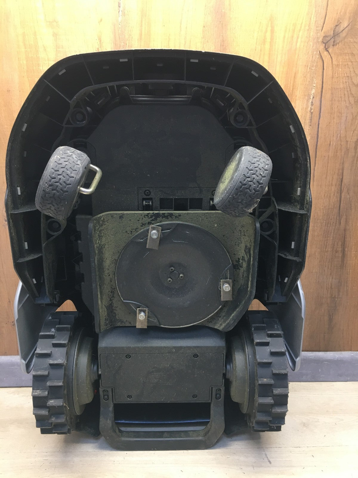 DREAME A2 1200 Mähroboter (MXXA8203) kabellos für Flächen bis zu 1200m² I39472