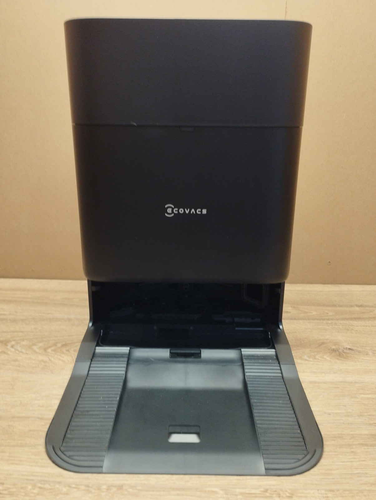 Ecovacs Deebot T80 Omni Saugroboter mit Wischfunktion DEX68, schwarz, I39459