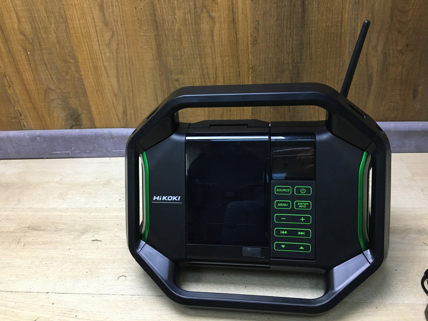 HiKOKI Baustellenradio UR18DSAL, I38105