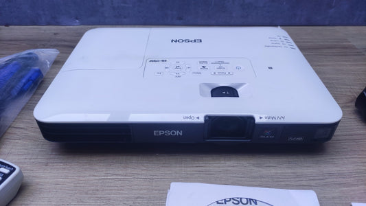 Epson EB-1795F Projektor Weiß I37287