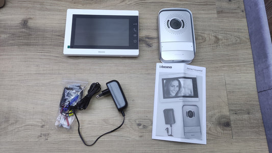 Bticino Video-Türsprechanlage 317913 EasyKit Essential verkabelt, I35472
