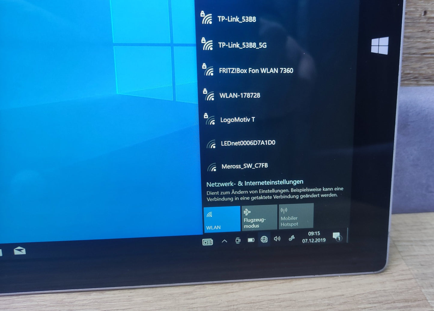 Microsoft Surface Pro 3 Tablet 12" Touch 2560x1440 Intel i5-4300U 4GB 256GB WiFi