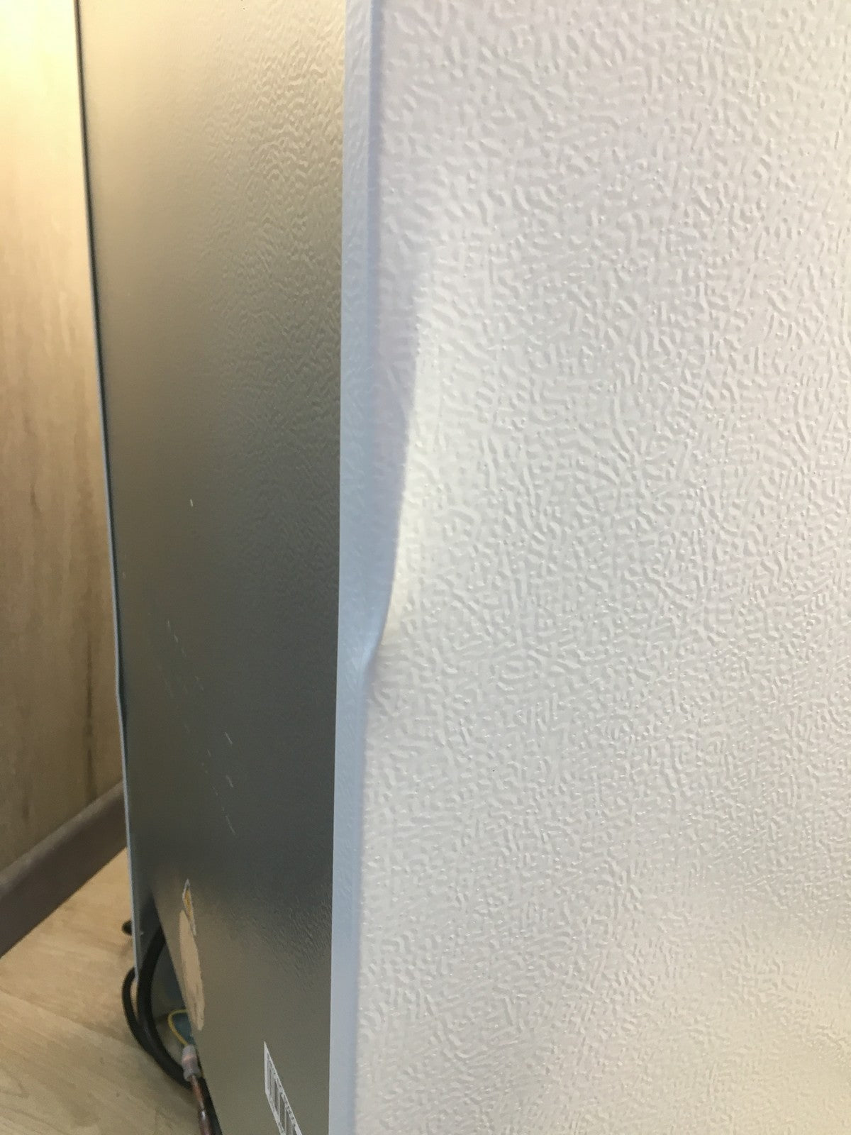 Gorenje R39EPW4 Tischkühlschrank Freistehend, 40dB, 92 L, EEK E, I39436