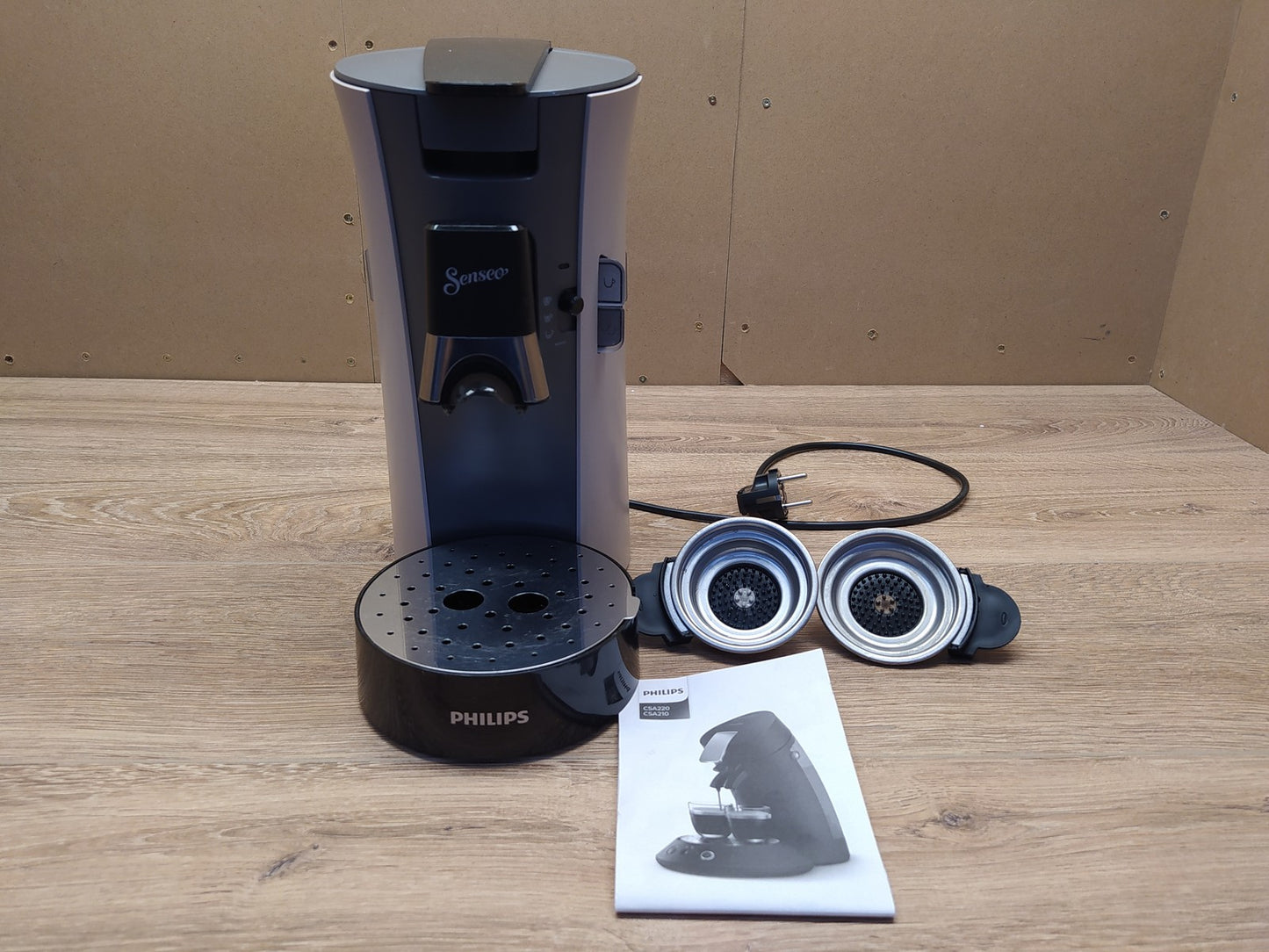 PHILIPS Senseo Kaffeepadmaschine (CSA240/30), 1450 W, 0.9L, Beige, I39358
