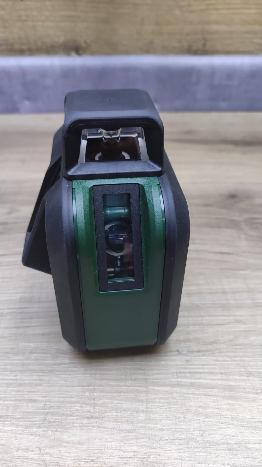 Bosch Kreuzlinienlaser AdvancedLevel 360 mit Stativ
