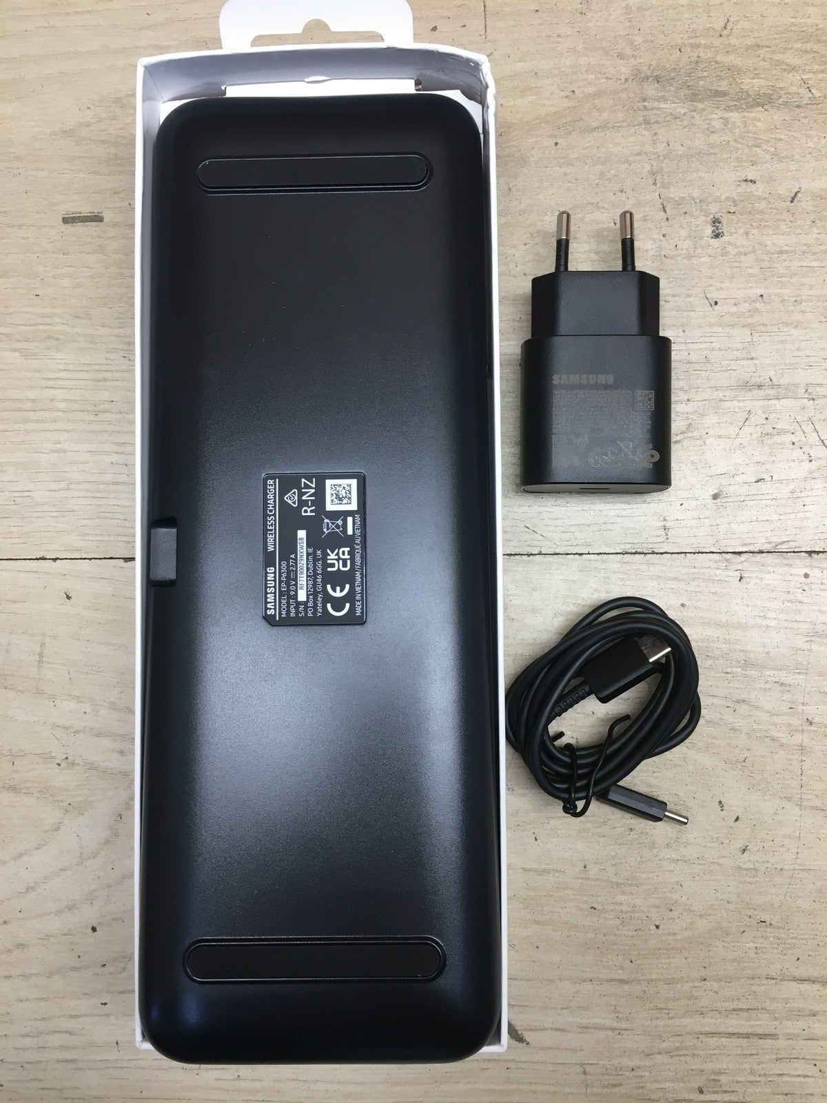 Samsung Wireless Charger EP-P6300 Ladegerät Induktiv I39186