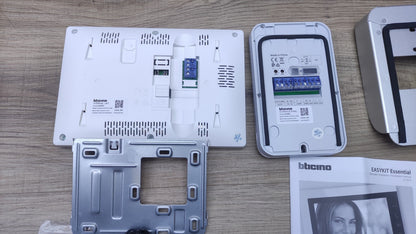 Bticino Video-Türsprechanlage 317913 EasyKit Essential verkabelt, I35472