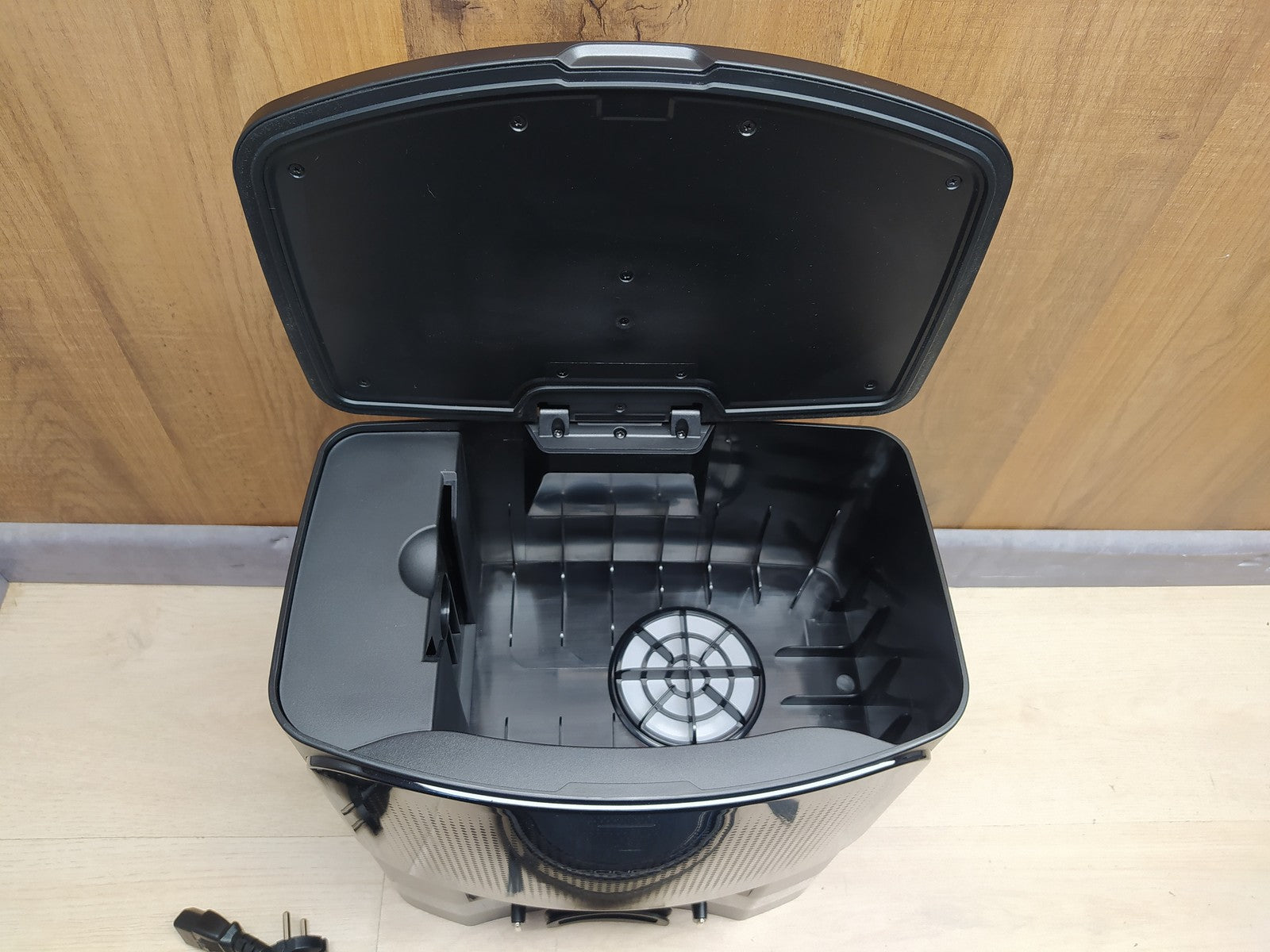 Cecotec 08607 Saugroboter mit Wischfunktion Conga 2299 Ultra, I36302