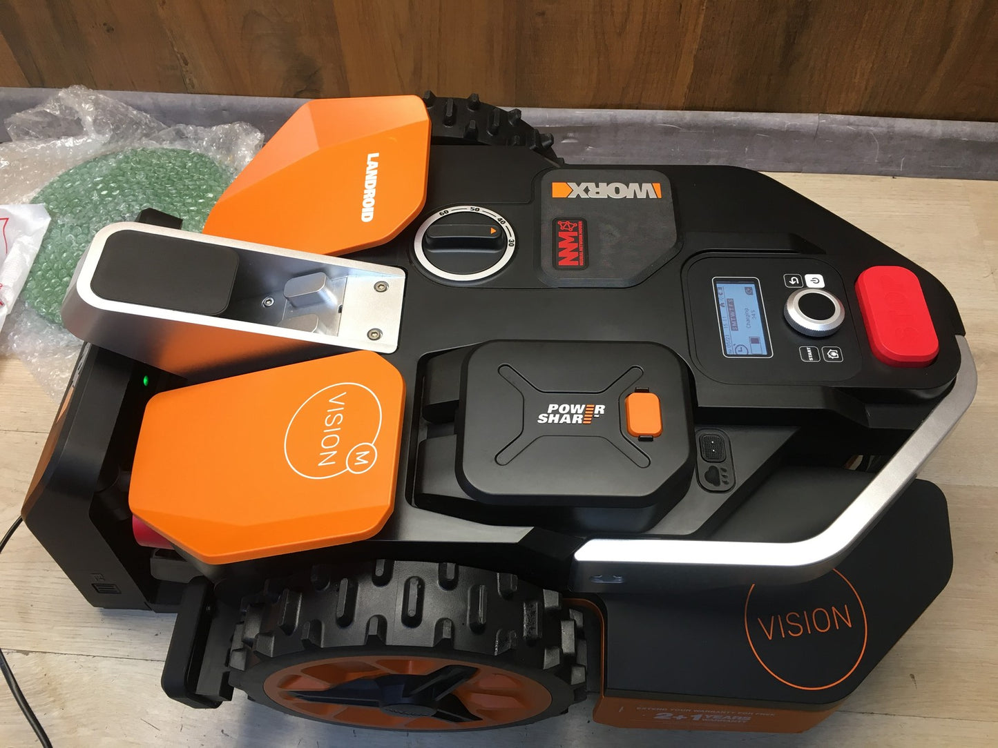 WORX Landroid Vision M550 Mähroboter ohne Begrenzungskabel WR205E, I38362