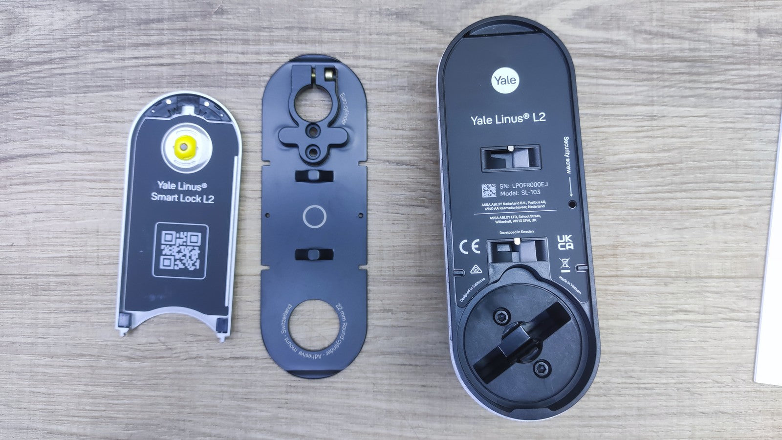 Yale Linus Smart Lock L2 Intelligentes Türschloss Silber SL-103 I37230