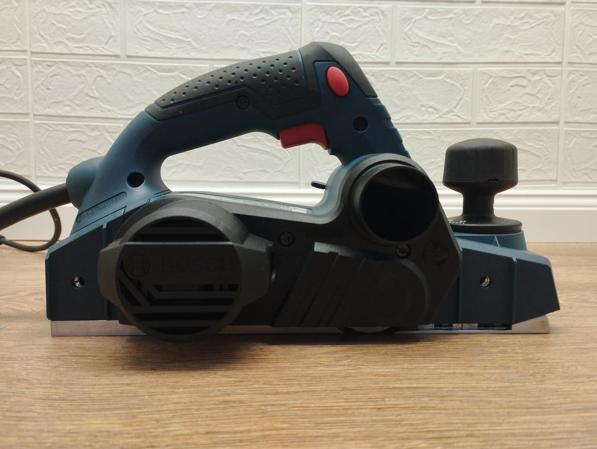 Bosch Professional GHO 26-82 D Elektro-Hobel 710 W 18.000 U/min 3601EA4300