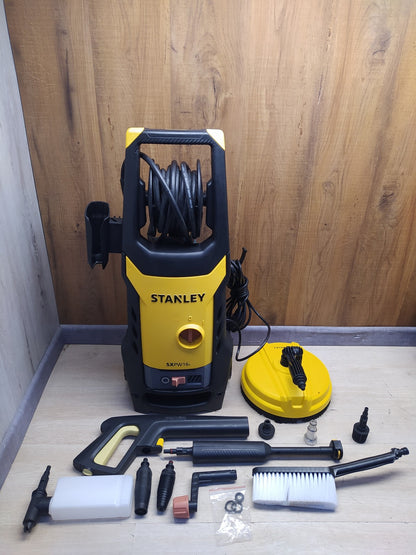 Stanley Hochdruckreiniger SXPW16PE mit Patio Cleaner Deluxe und Bürste, I36823