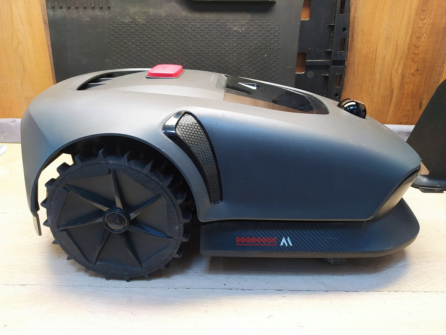 Dreame MOVA 600 Rasenmäher Roboter (MLLM1110), I38472