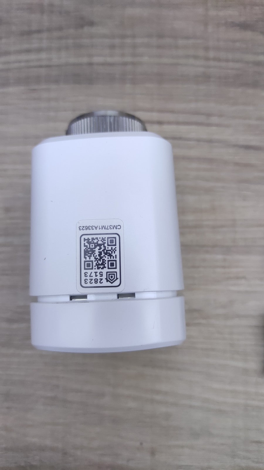 Eve Thermo Smartes Heizkörperthermostat mit LED-Display, I35552