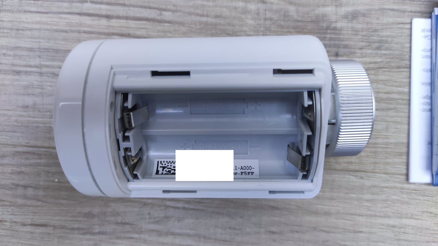Homematic IP Smart Home Heizkörperthermostat HmIP-eTRV-3 (161046A0), I37242