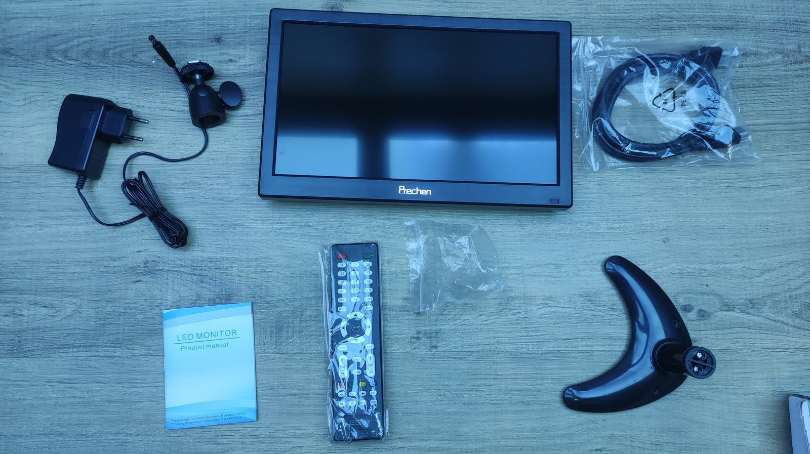 Prechen CCTV Portable Monitor 11,6" (HD-010) 1366x768 HDMI VGA AV BNC USB VESA