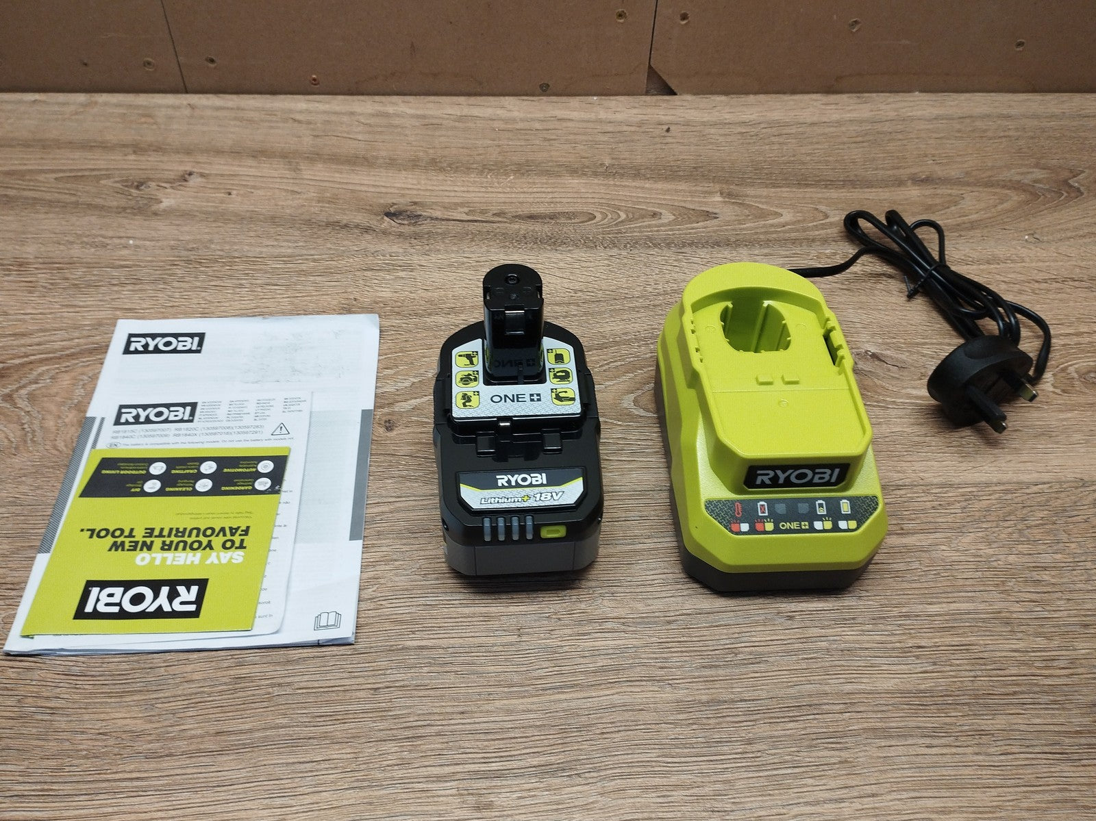RYOBI 18 V ONE+ Akku-Starter-Set RC18120-140X, 4,0 Ah Akku, I39845