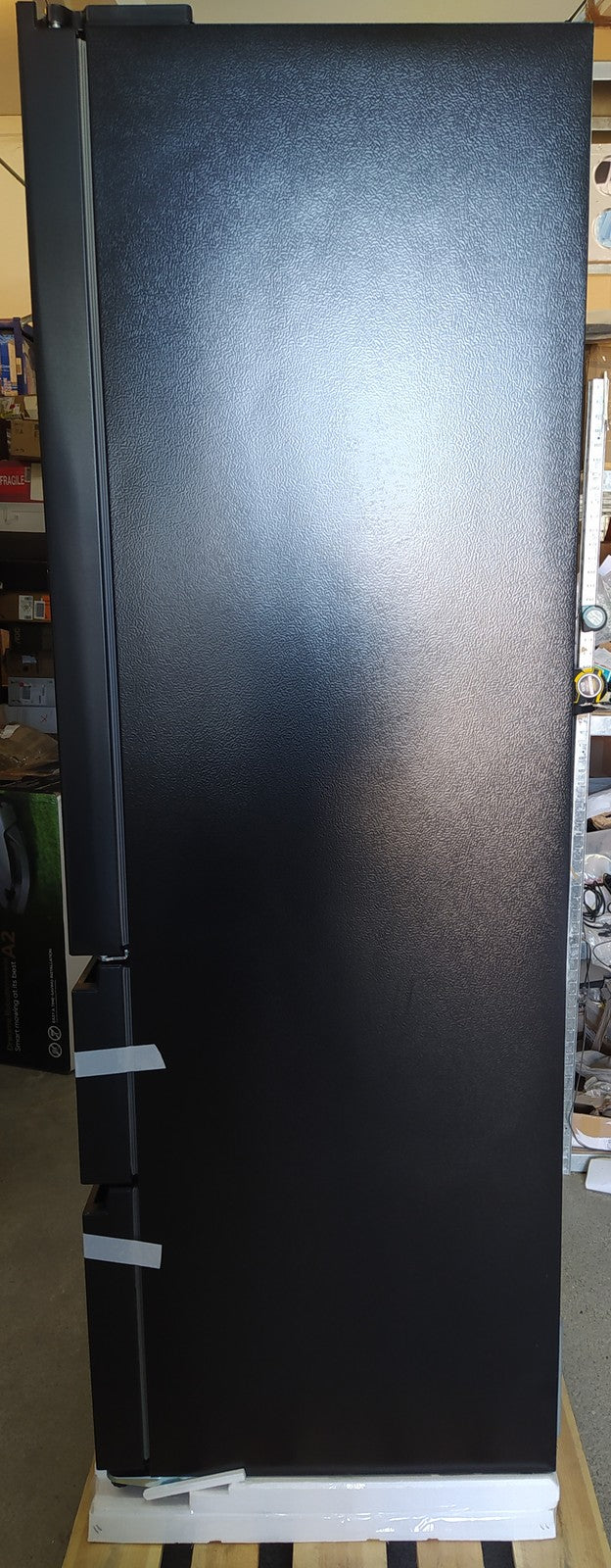 Hisense RF632N4WFE Kühlschrank Freistehend French Door 485L NoFrost I37999
