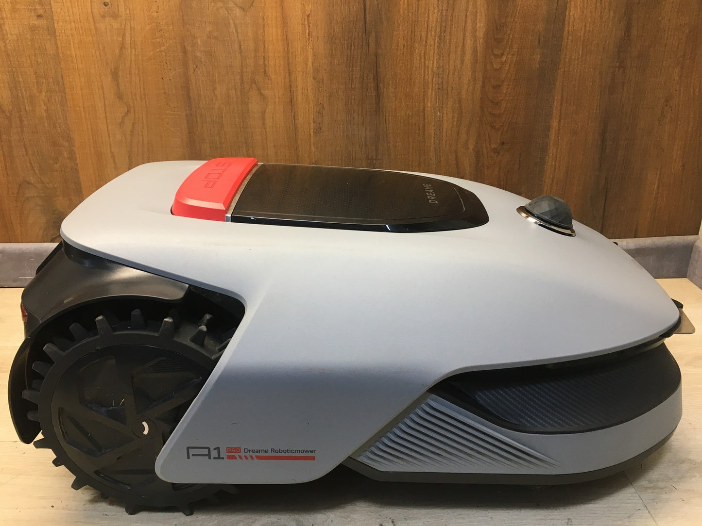 DREAME Intelligenter Mähroboter A1 Pro bis 2000m² 3D Sensor (MLLA7210) I37824