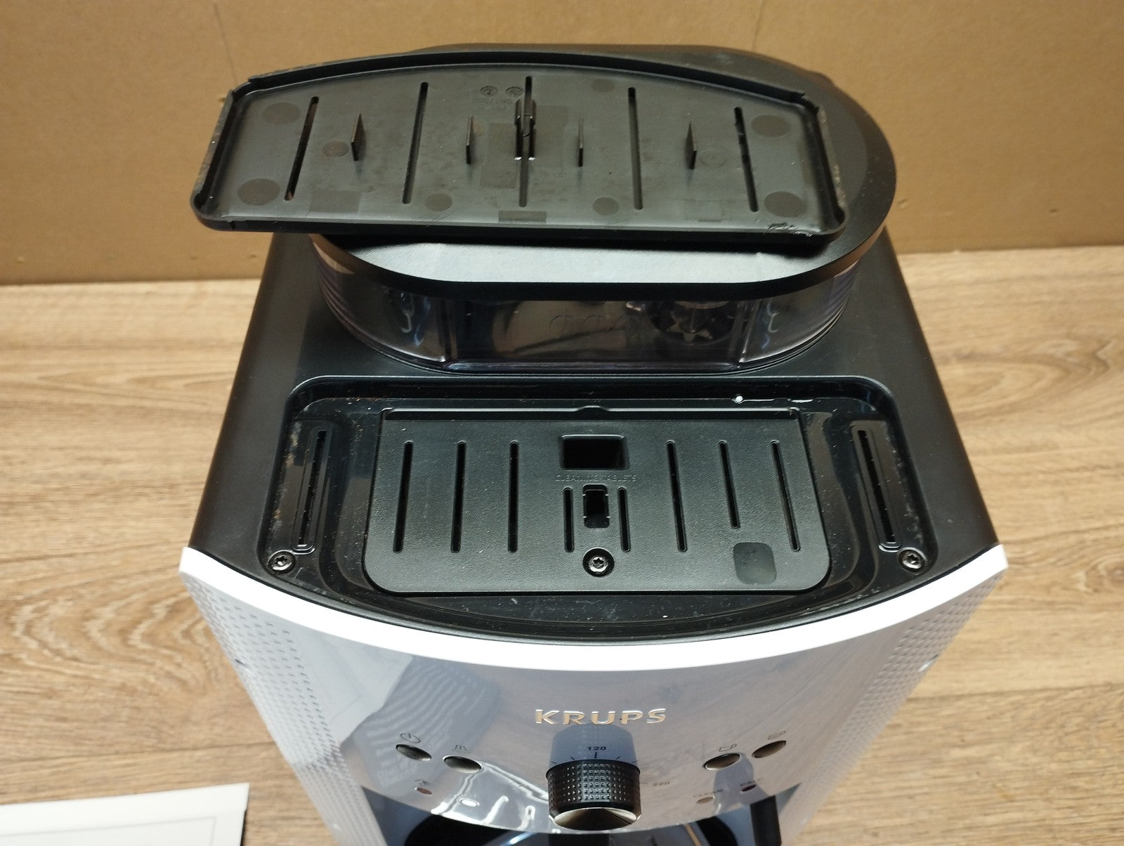 Krups EA810570 Kaffeevollautomat 1450W, weiß, I39861