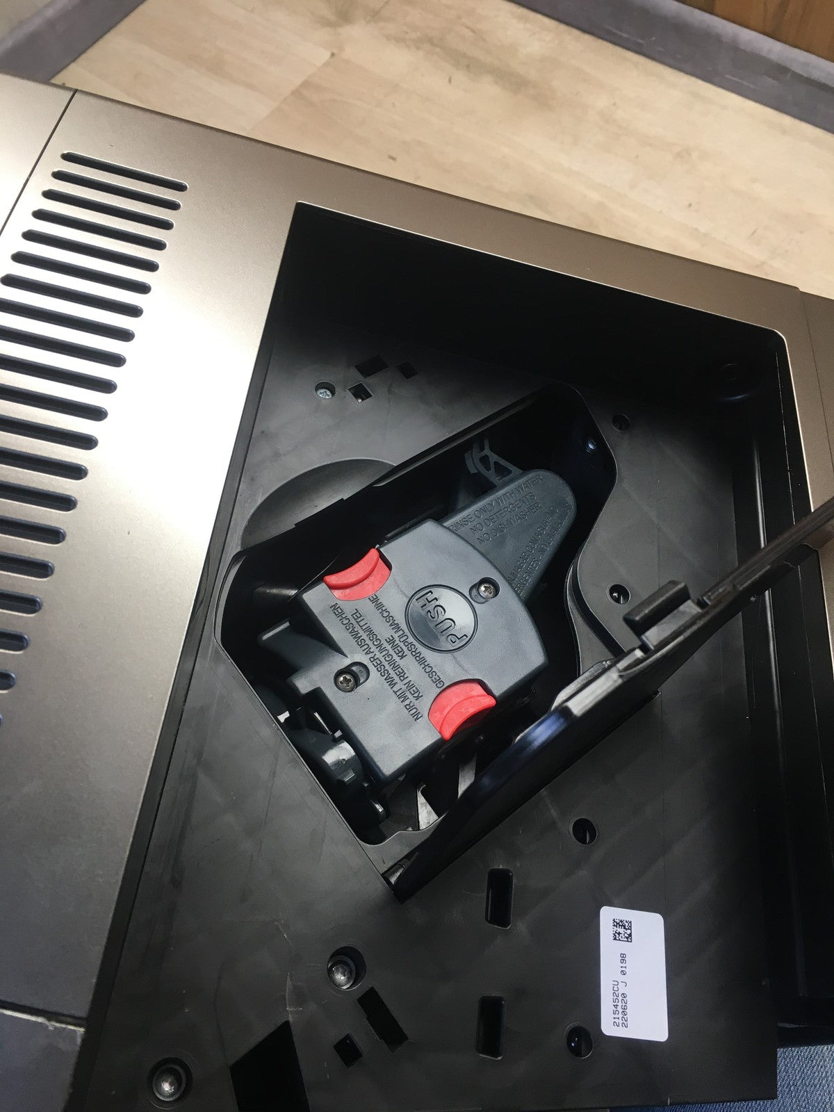 DeLonghi Dinamica Plus Kaffeevollautomat ECAM370.95.T, I38999