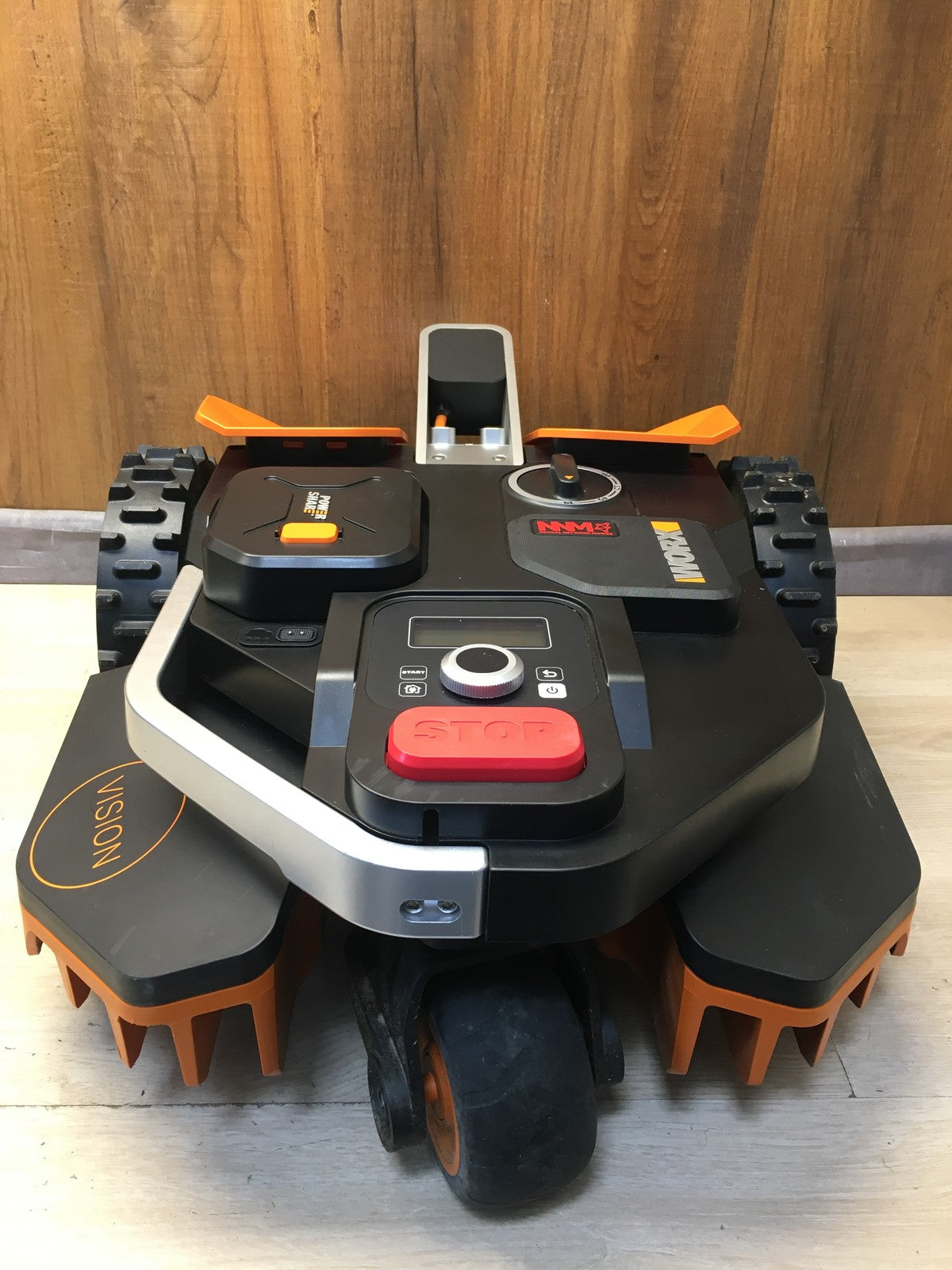 WORX Landroid Vision M600 Mähroboter ohne Begrenzungskabel WR206E.1 I38363