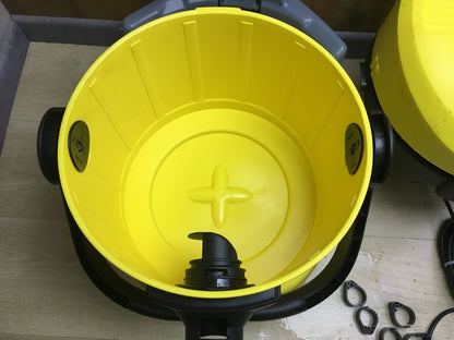 Kärcher SE 4001 Trocken-/Waschsauger 1.081-130.0, I35103