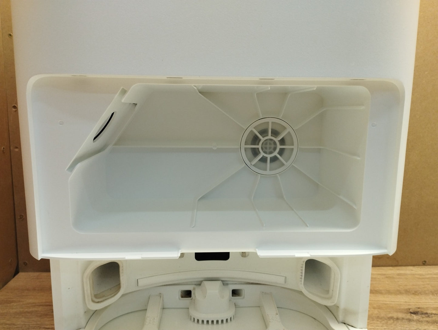 Xiaomi Robot Vacuum X20+ Saugroboter C102 (6000Pa Suction Power), I39724
