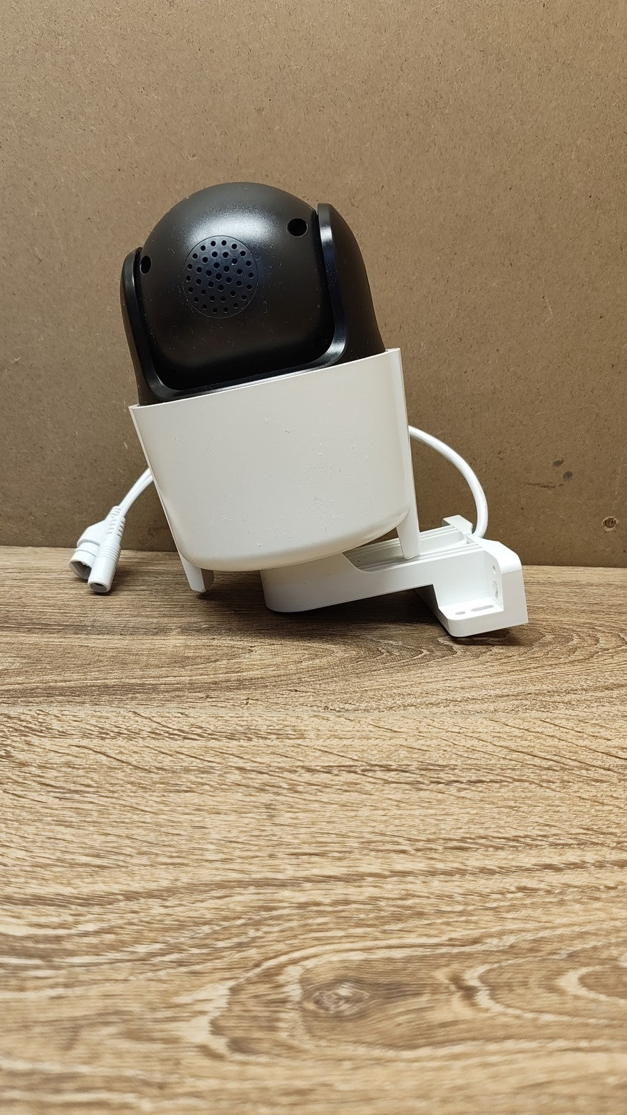 Tenda CH9-WCA Überwachungskamera Außen mit Dual-Objektiv, 2K+2K WLAN, I40175