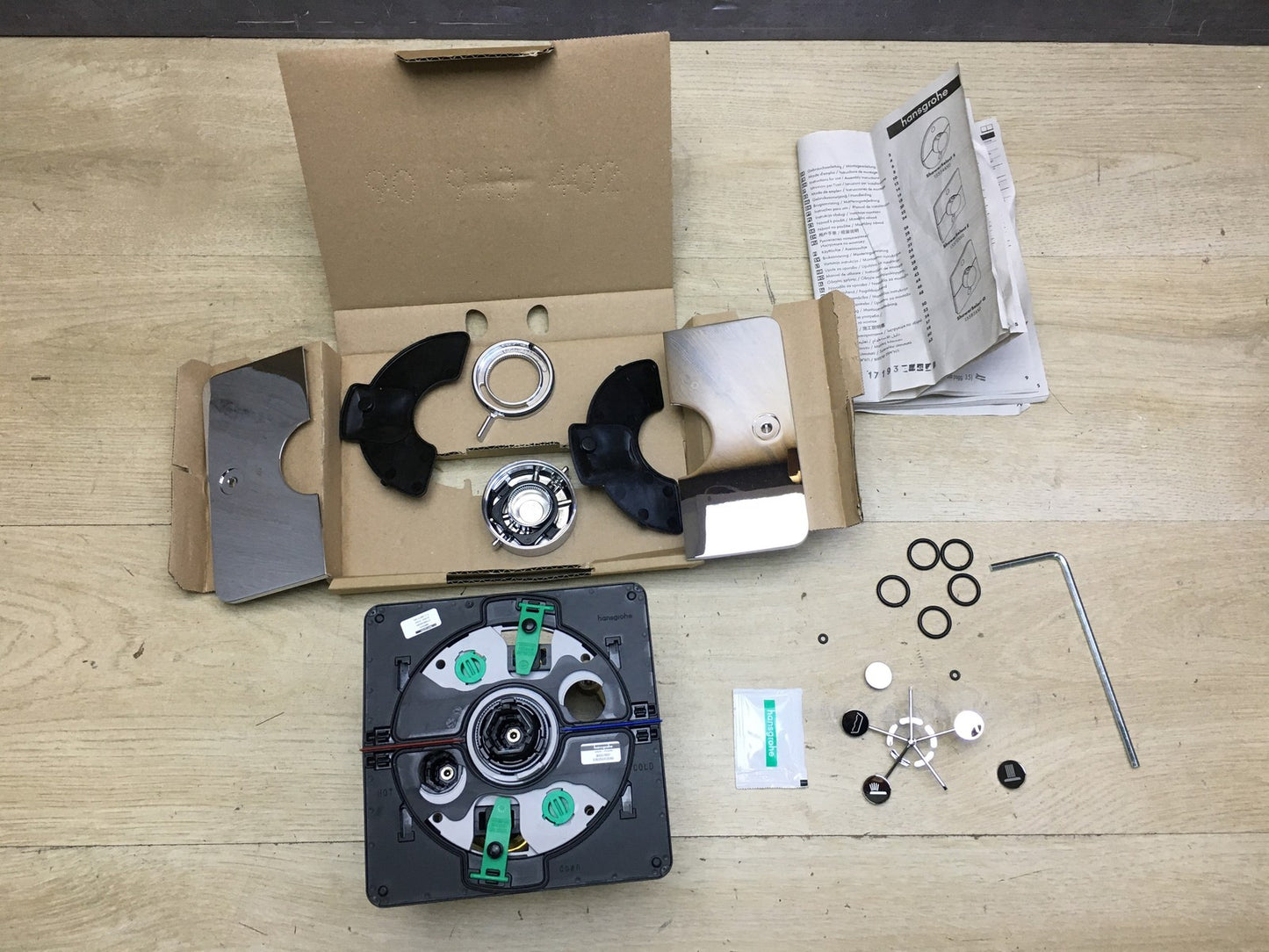 hansgrohe ShowerSelect Comfort Q Thermostat 15583000, Unterputz, I35150