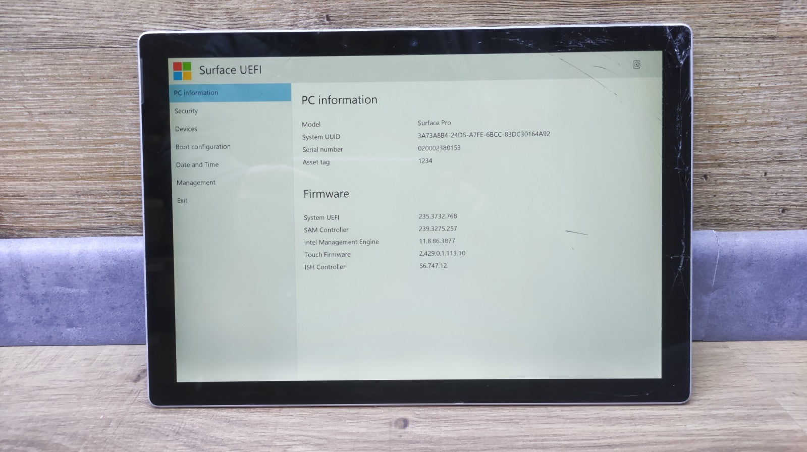 Microsoft Surface Pro 5 Tablet 12.3" Touch 2736x1824 m3-7Y30 4GB 128GB GLASBRUCH