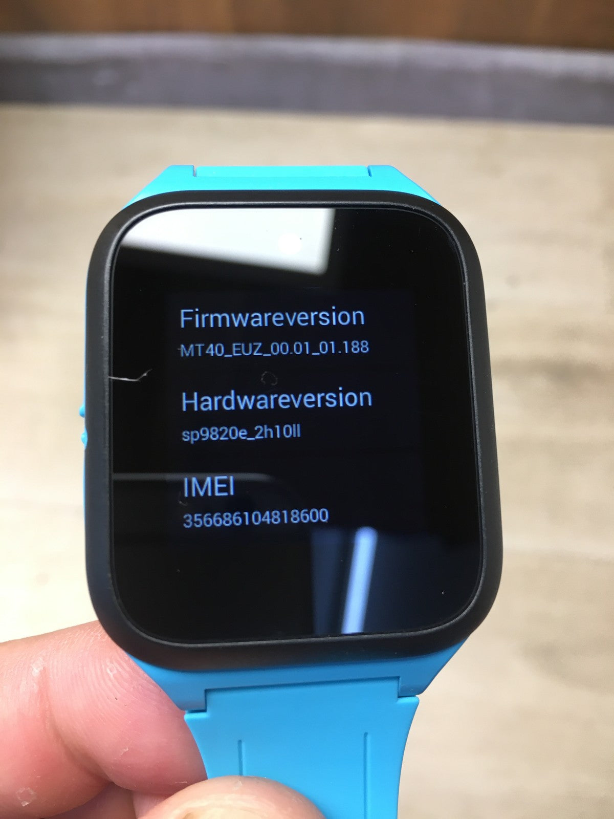 TCL MT40X MOVETIME Kinder Smartwatch Blau, I39142